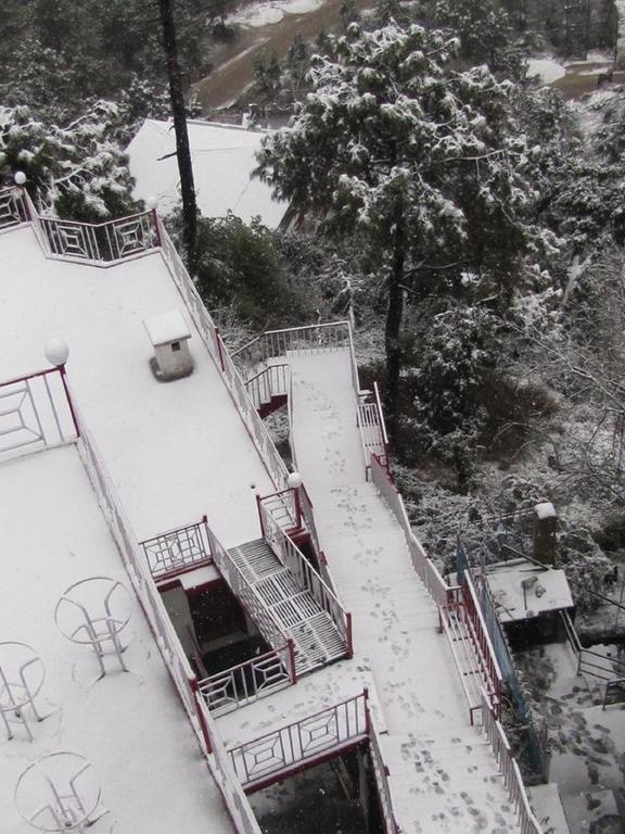 Hotel Deodar Villa Dharamshala Exterior foto